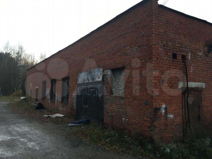 Свободного назначения, 1050 м²