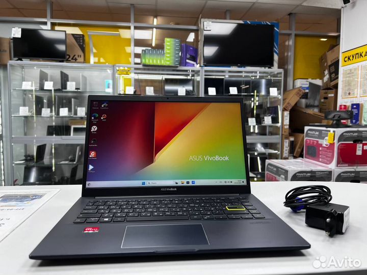 Ноутбук asus VivoBook AMD Ryzen 3 3.5Ghz/ SSD