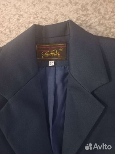 Пиджак для девочки 128