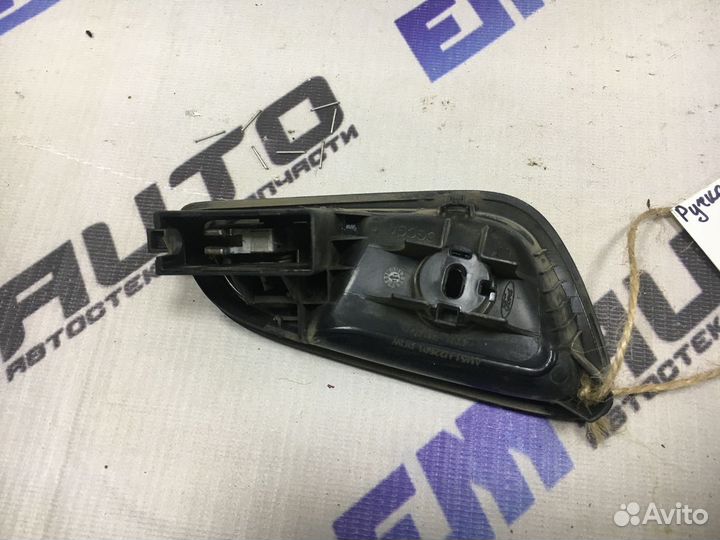 Ручка двери внутренняя левая Форд Фокус 3