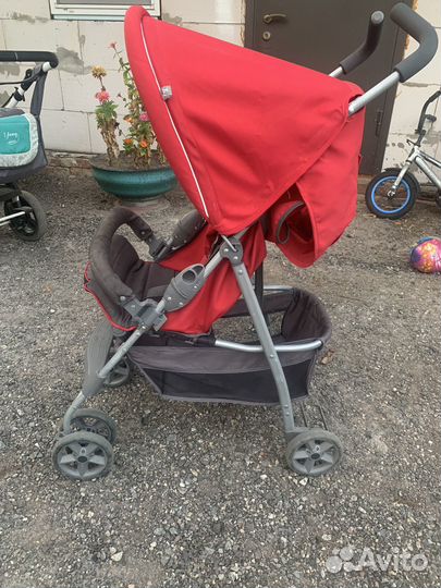 Прогулочная коляска