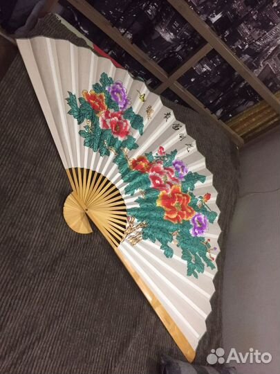 Веер декоративный