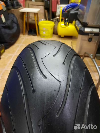 180/55-17 моторезина б.у Michelin