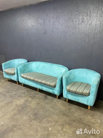 Диваны и кресла