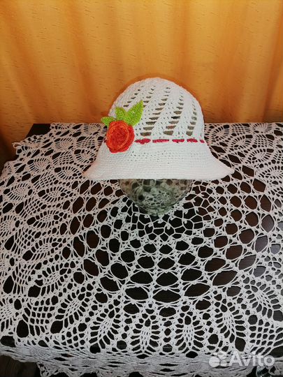 Шляпа вязаная крючком