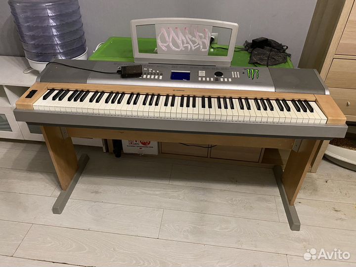 Электронное пианино yamaha DGX-630