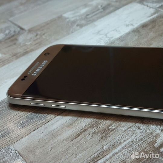 Samsung Galaxy S7, 4/32 ГБ