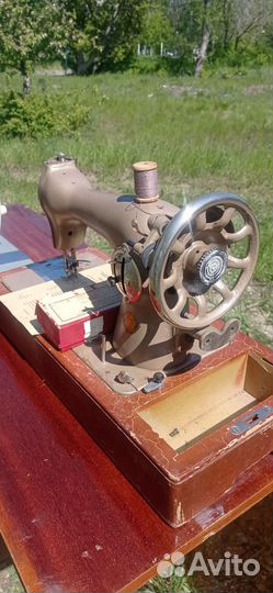 Швейные машинки б/у