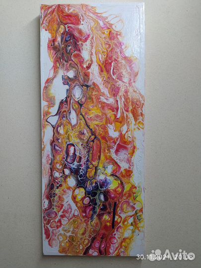 Картины в стиле флюид арт. Акрил. Лак