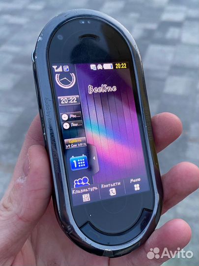 Samsung M7600