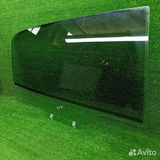 Стекло двери задней правой SsangYong Actyon 2 SUV