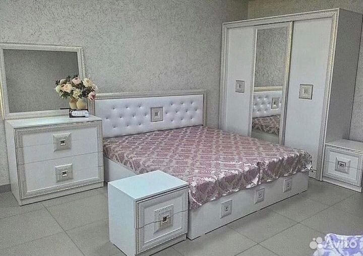 Спальный гарнитур спальная мебель 