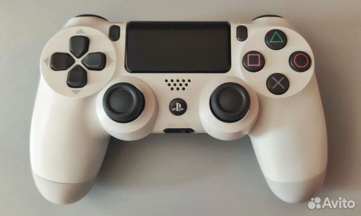 Dualshock 4 v2 Белый для PS4 оригинал