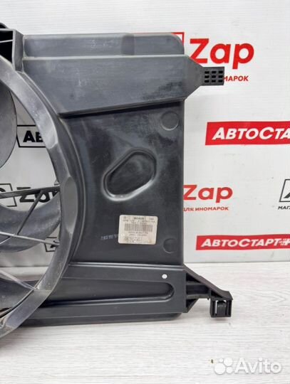 Диффузор радиатора Mazda 3 BK Z6 2008