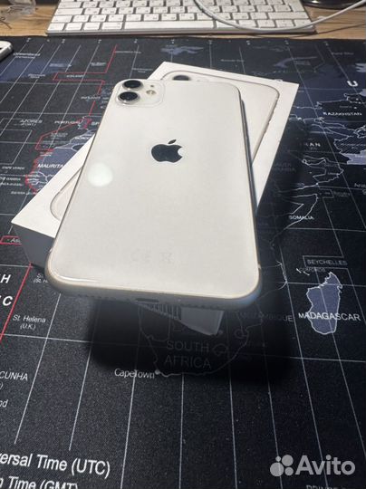 iPhone 11, 64 ГБ