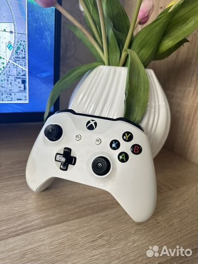 Джойстик xbox one