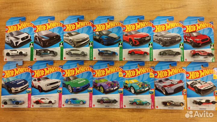 Продам Hot Wheels 1/64 main