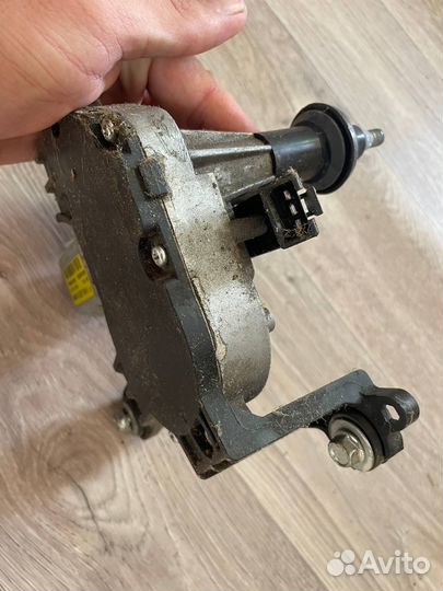 Мотрчик дворников задний chevrolet cruze