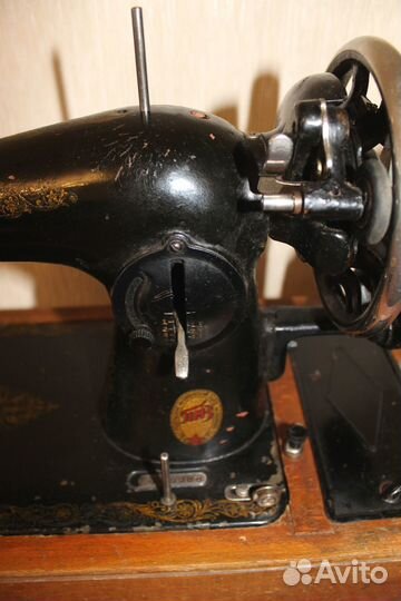 Швейная машина пмз им Калинина 1948 год