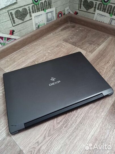 Ноутбук Dexp 15.6