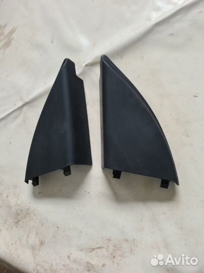 Накладка в салоне Renault Fluence седан M4R 2011