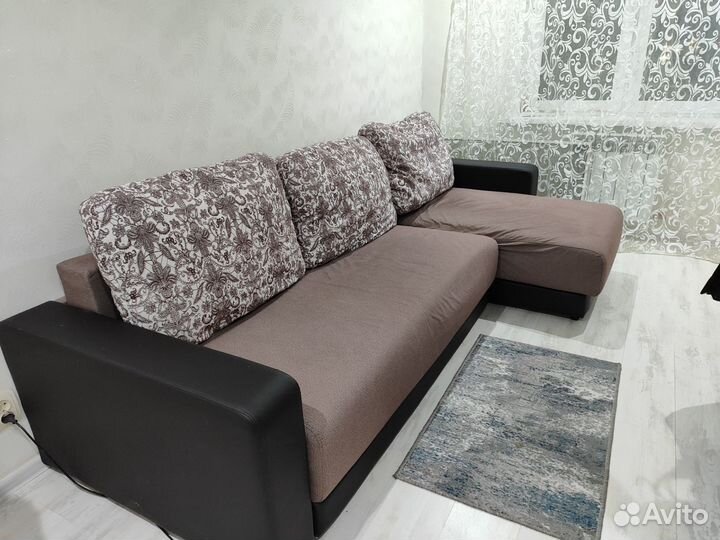 Угловой диван