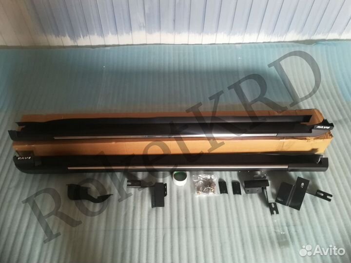 Подножки Toyota Rav 4 Новые