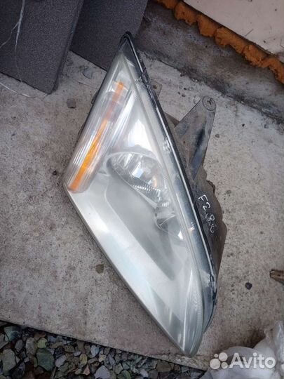 Ford focus 2 фара правая