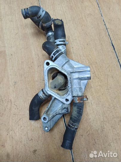 Корпус термостата Opel Astra H Z17DTH 2008