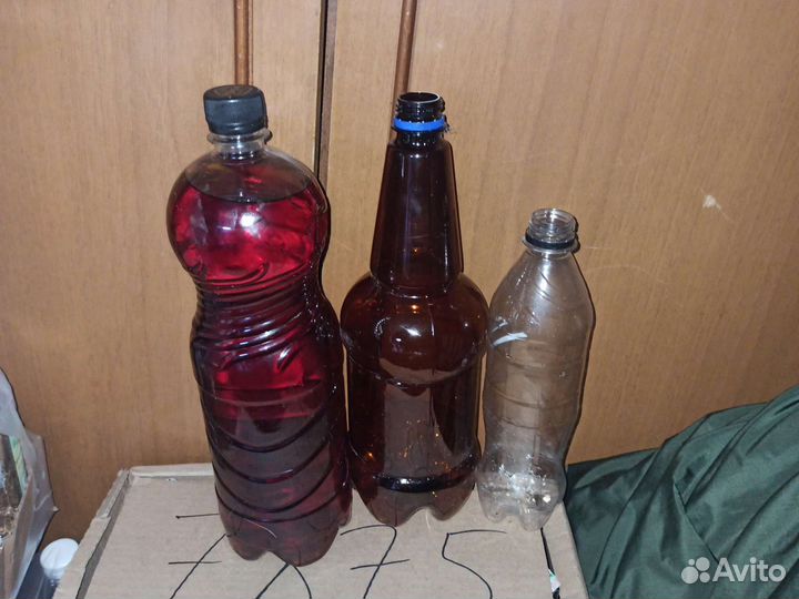 Б. У. Пластиковые бутылки