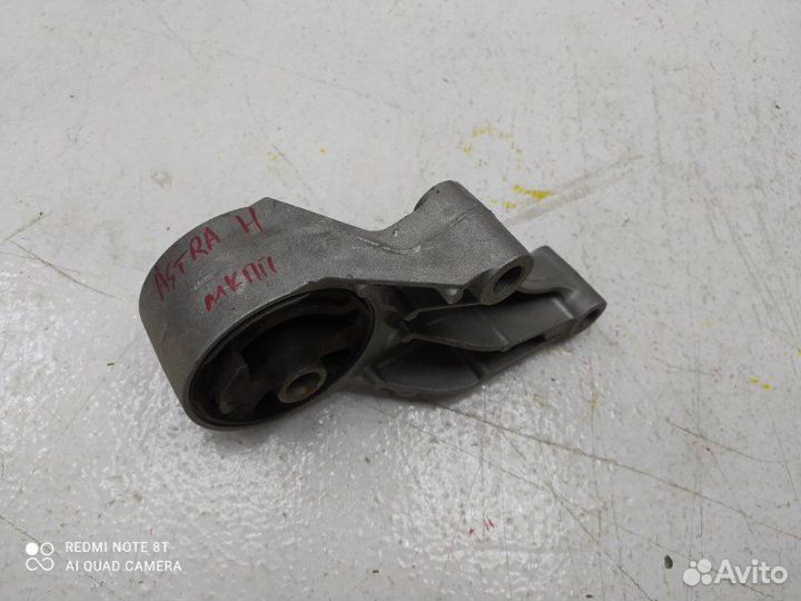 Опора двигателя Opel Astra H