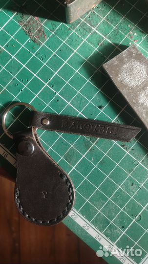 Брелок для ключей из натуральной кожи