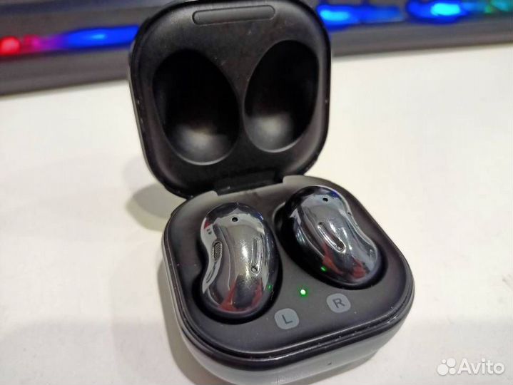 Блютуз Наушники Как Новые Samsung Buds Live