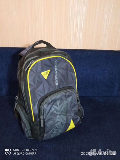 Рюкзак школьный