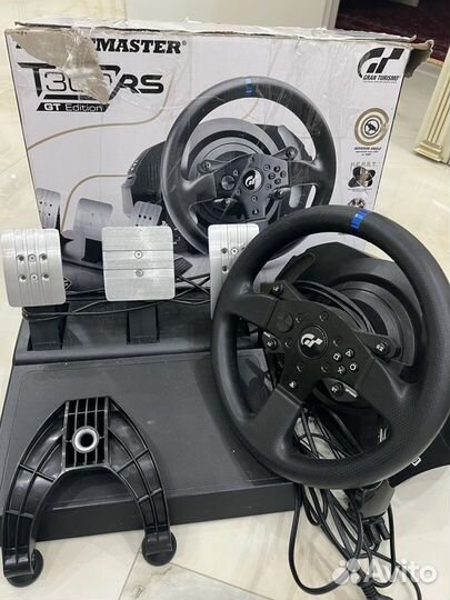 Игровой руль thrustmaster t300