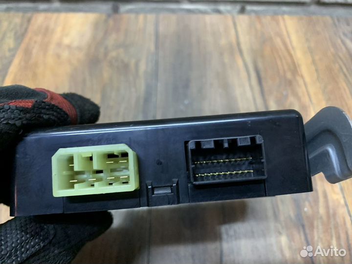 Kia Mohave Блок электронный 954502J300