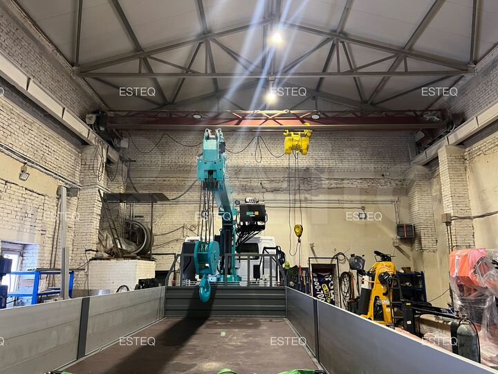 Производственно-складская база, 3005 м²