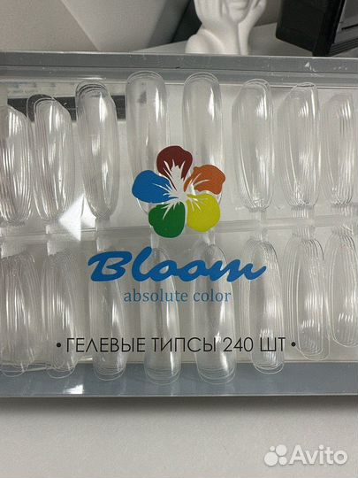 Гелевые типсы для ногтей