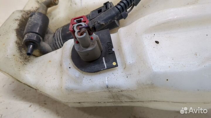 Бачок омывателя Jeep Grand Cherokee