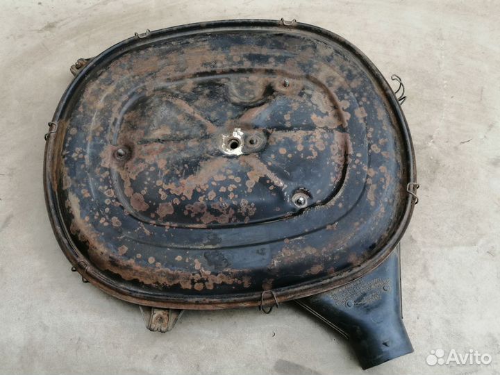 Корпус воздушного фильтра для Mercedes Benz W201