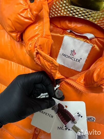 Жилетка Moncler