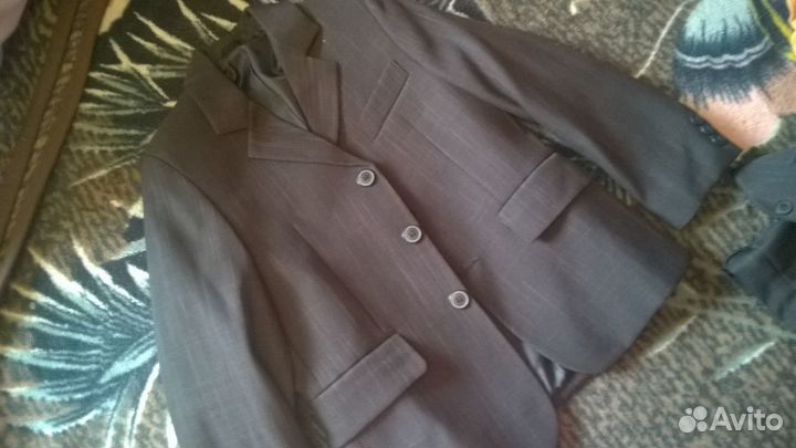 Костюм тройка