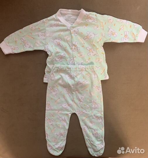 Продаю детские вещи