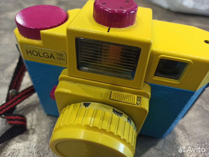 Фотоаппарат holga 120 CFN