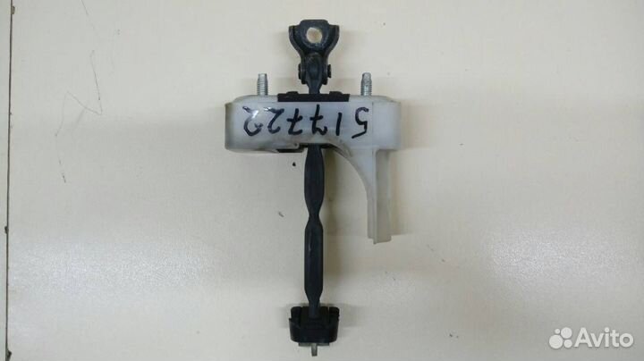 Ограничитель двери Toyota Highlander U40 2007-2013