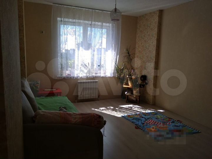 2-к. квартира, 76 м², 9/17 эт.