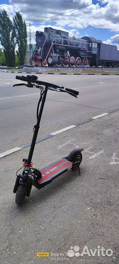 Самокат взрослый электрический Kugo M4 500W