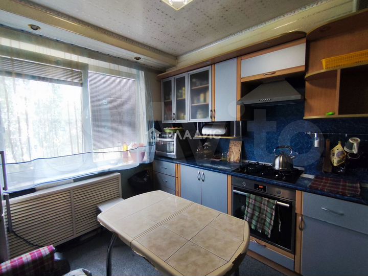 2-к. квартира, 48 м², 5/5 эт.