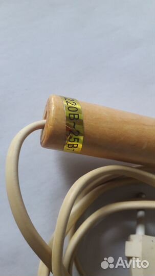 Паяльник с деревянной ручкой и Кипятильник электри