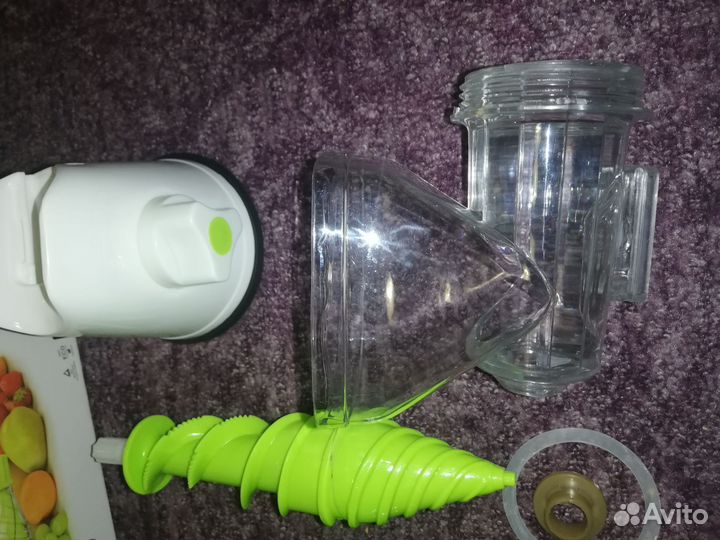 Соковыжималка шнековая ручная